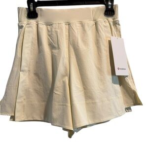 NWT lululemon athletica Women's Athletic Shorts